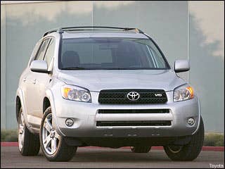 Performance numbers: - 4.5L V-8 32 valve DOHC SMPI - 335hp @ 6400RPM - 340 ft-lbs @ 4000RPM - 0-60mph @ 5.7 sec. - Rear Wheel Drive- Full Vehicle Overview- Compare This VehicleResearch the CompetitionHonda ElementHyundai TucsonKia Sportage