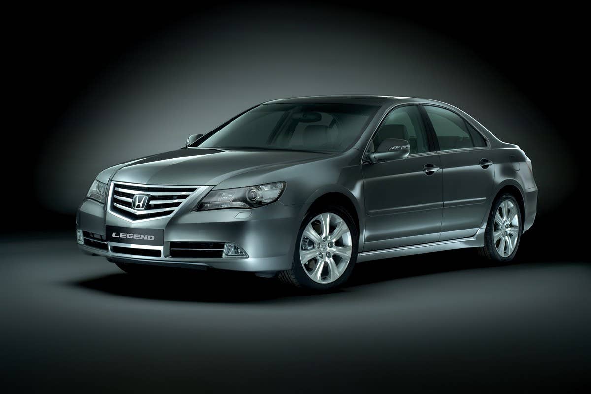 2009 Honda Legend reveals de-shielded Acura RL - Autoblog