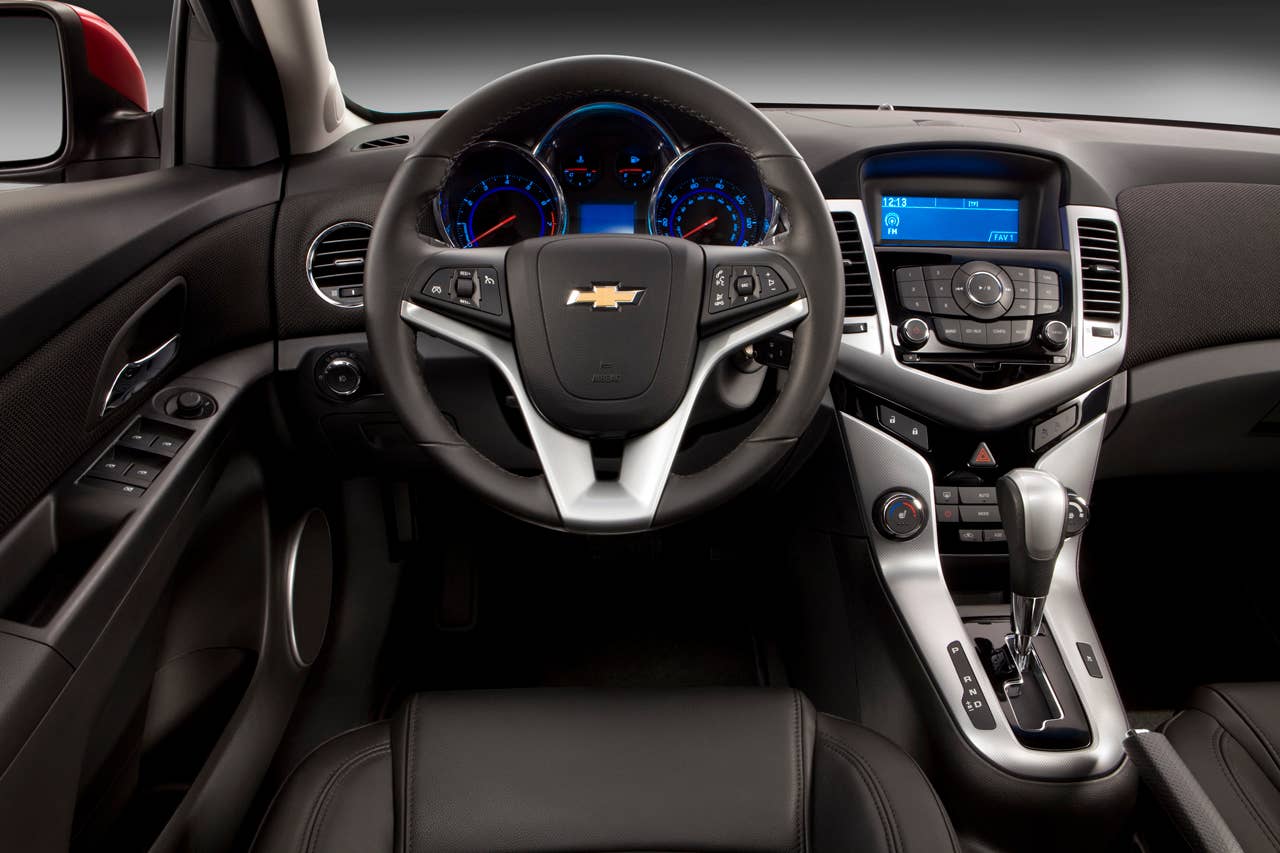 2011 Chevrolet Cruze RS. X11CH_CZ055 (03/29/2010)