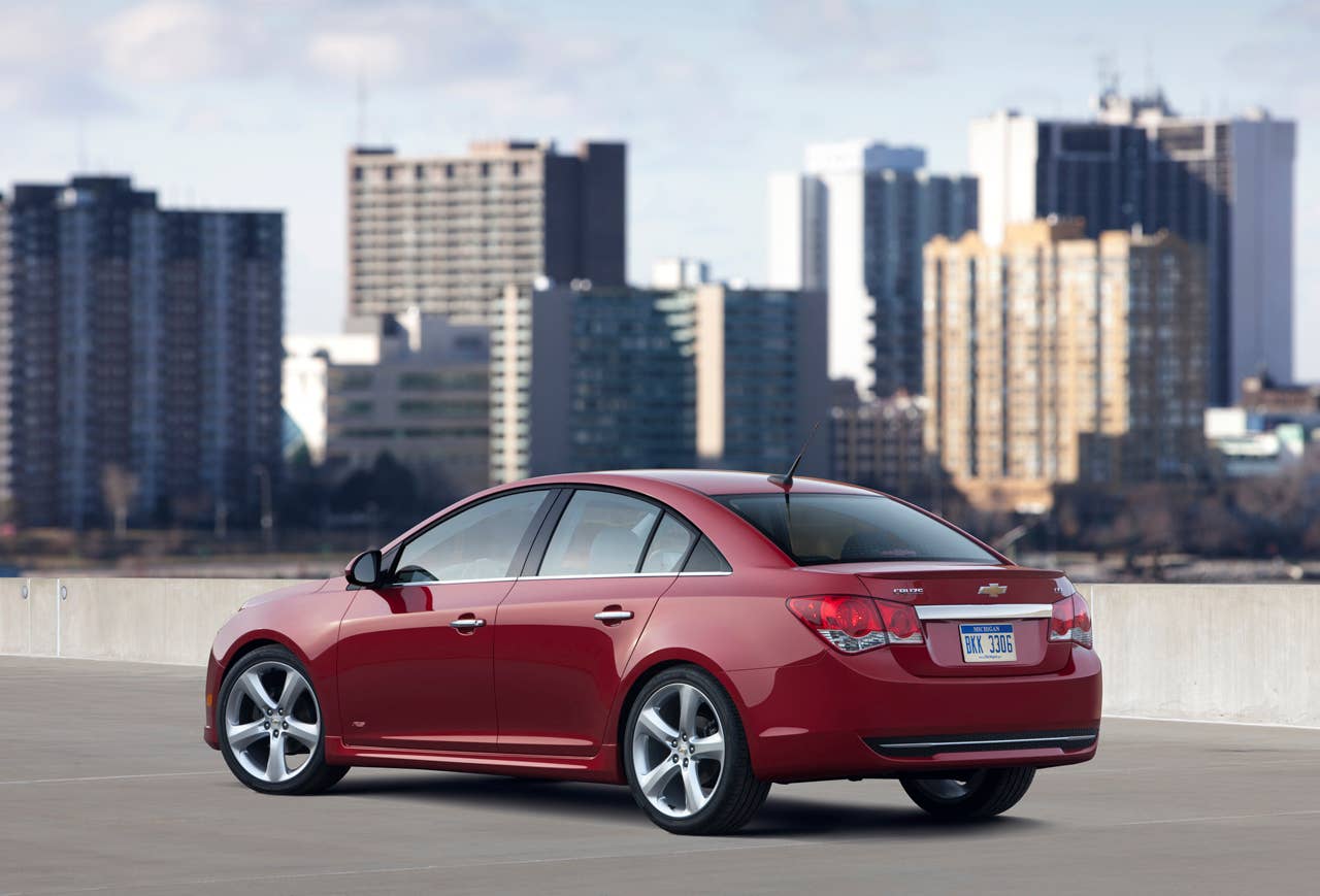 2011 Chevrolet Cruze RS. X11CH_CZ050 (03/29/2010)