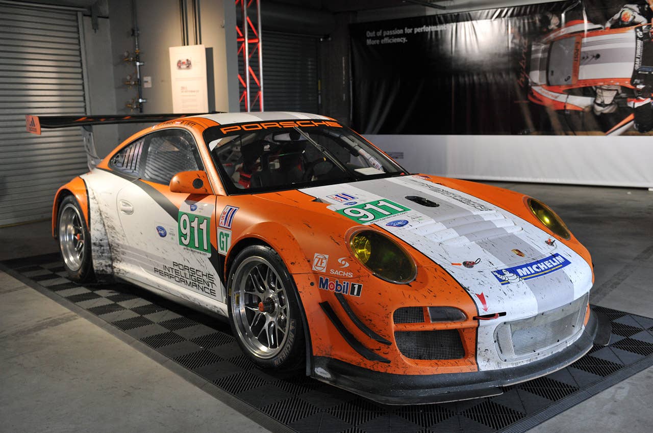 2011 Porsche 911 GT3 R Hybrid 2.0