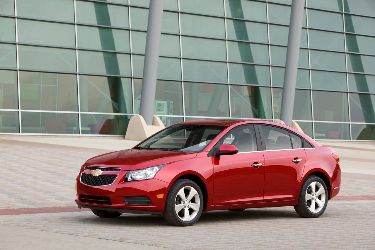 2011 Chevrolet Cruze. X11CH_CZ017