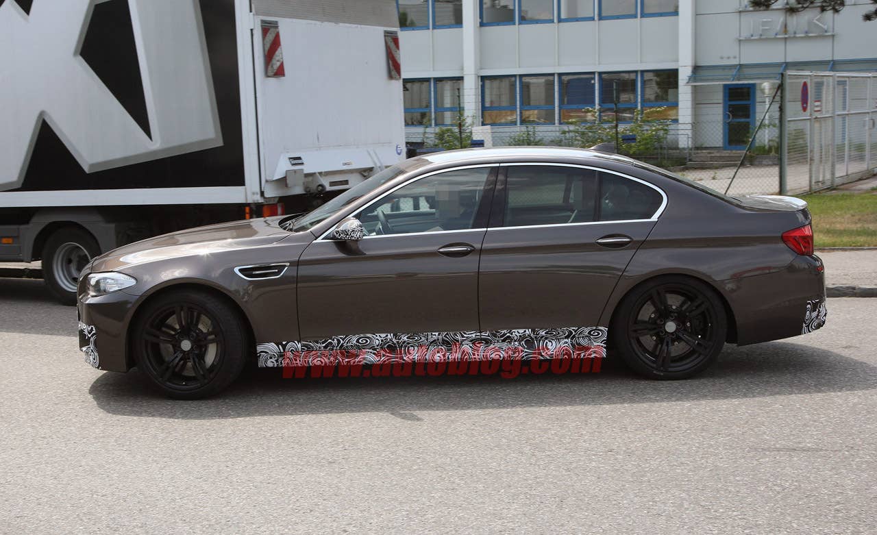 2012 BMW M5: Spy Shots