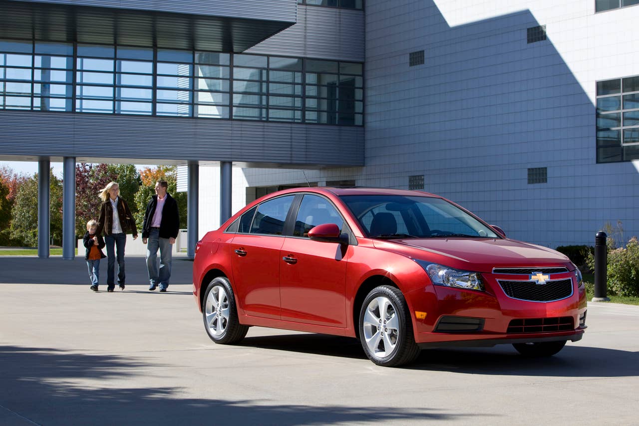 2011 Chevrolet Cruze. X11CH_CZ011