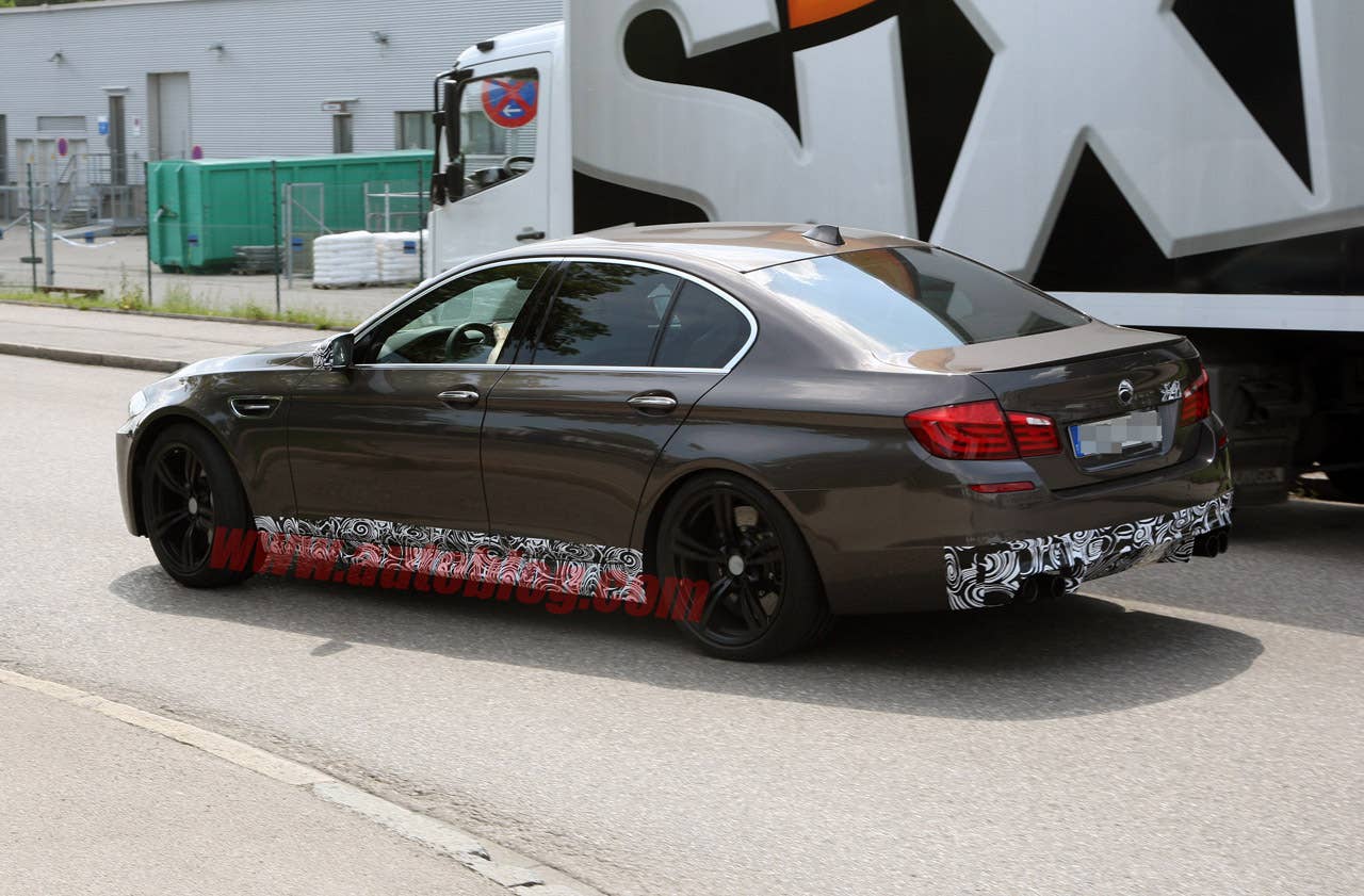 2012 BMW M5: Spy Shots