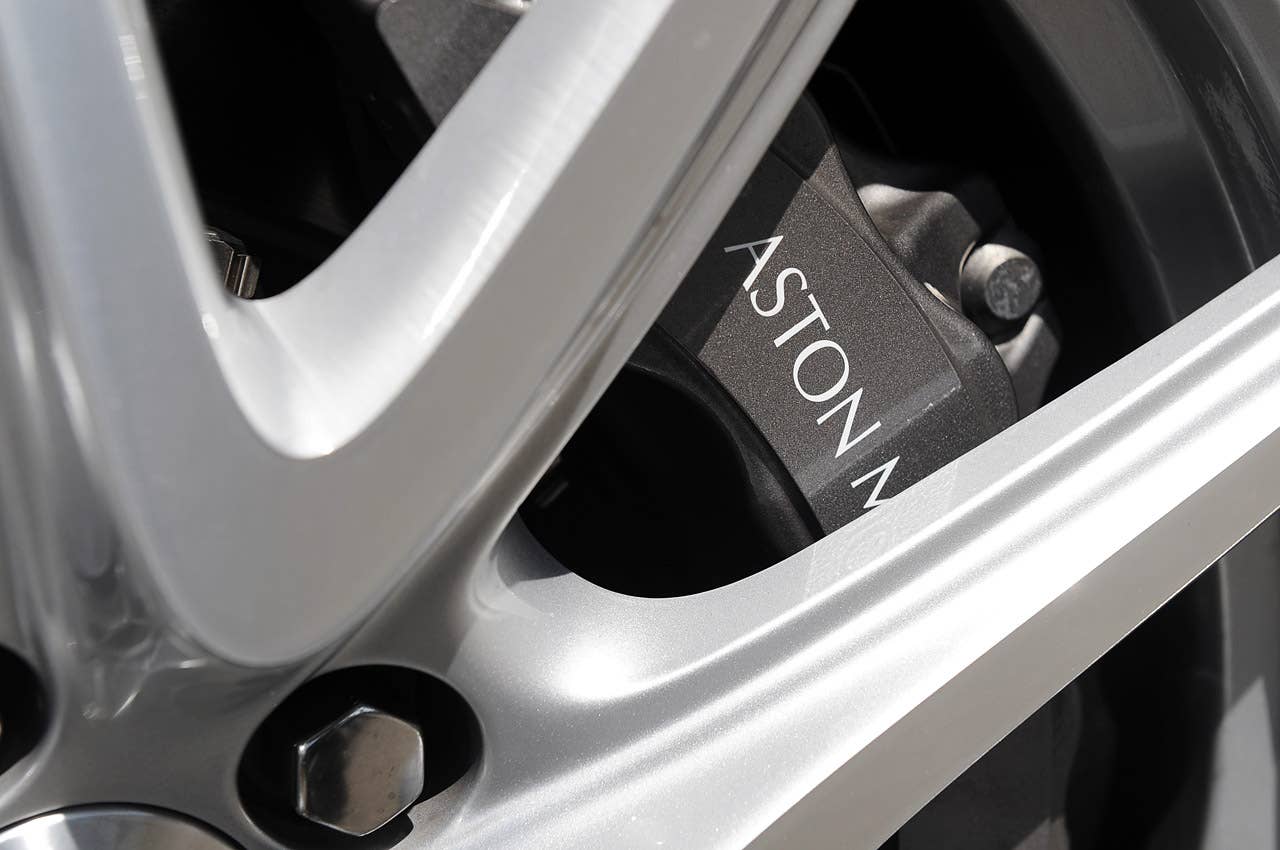 2013 Aston Martin V8 Vantage Roadster brake caliper