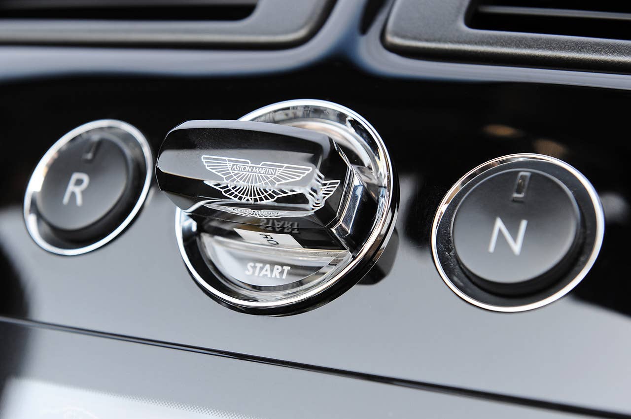 2013 Aston Martin V8 Vantage Roadster key fob