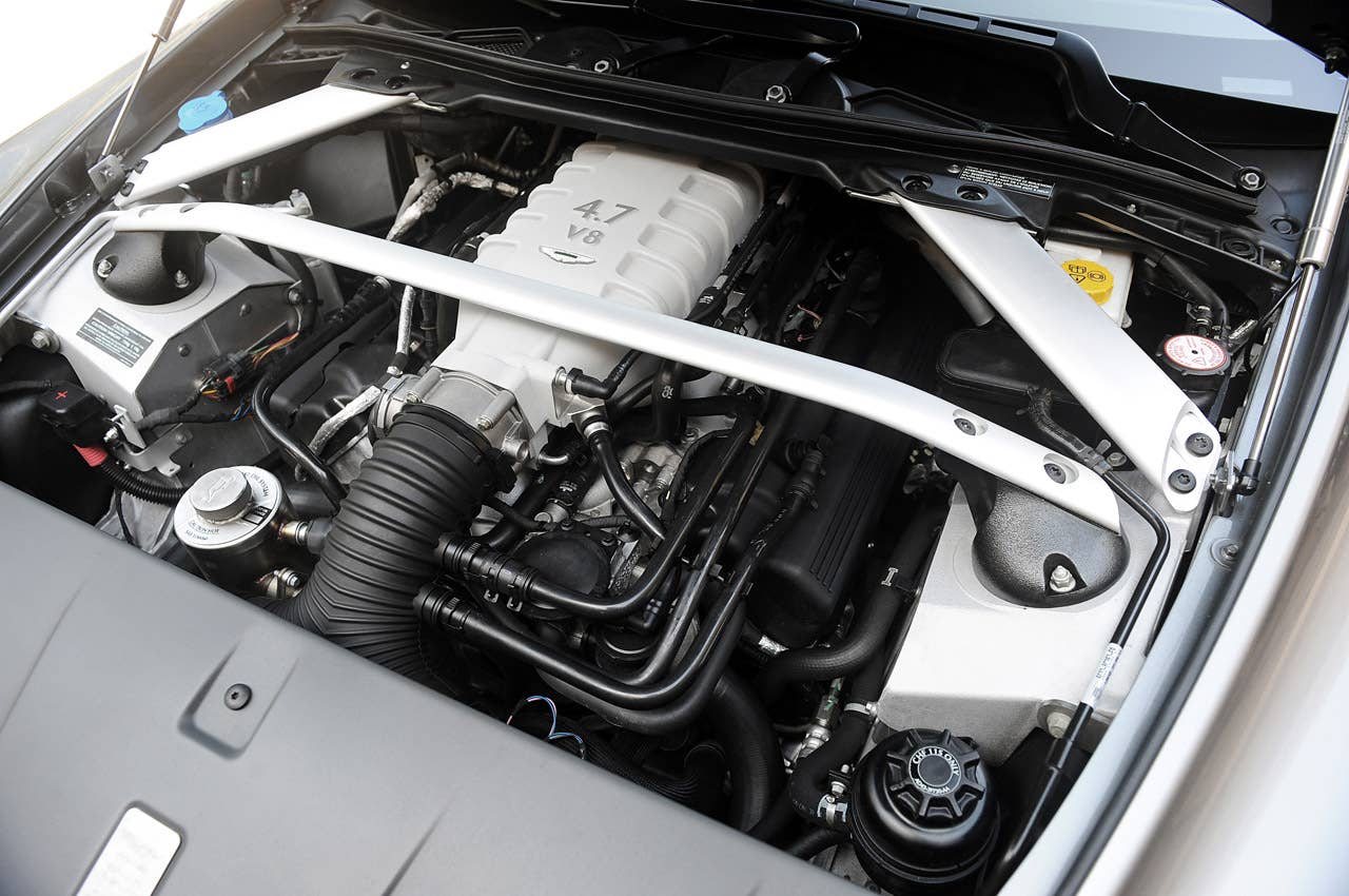 2013 Aston Martin V8 Vantage Roadster engine
