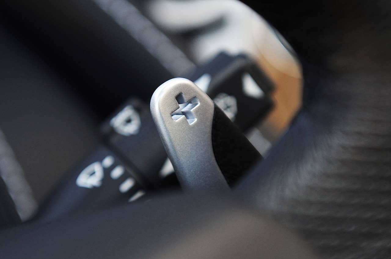 2013 Aston Martin V8 Vantage Roadster paddle shifter