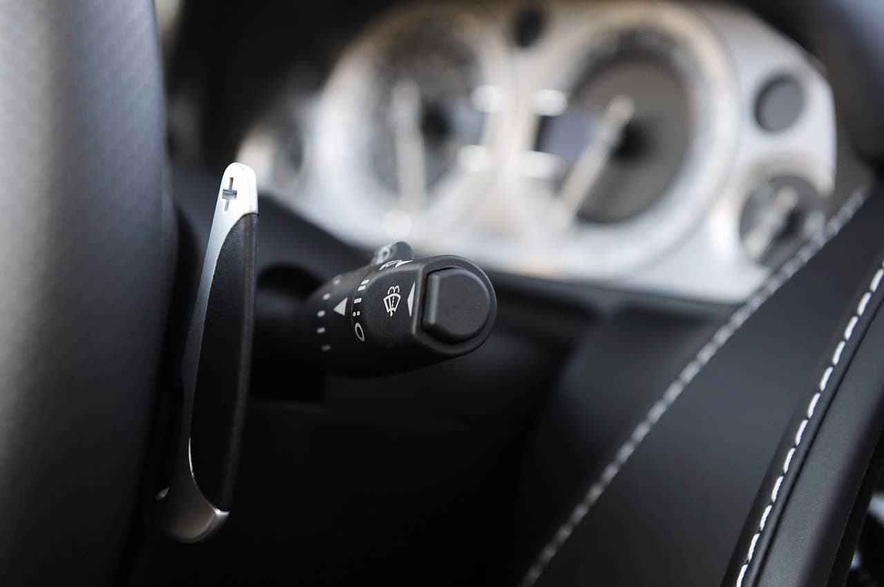 2013 Aston Martin V8 Vantage Roadster paddle shifter