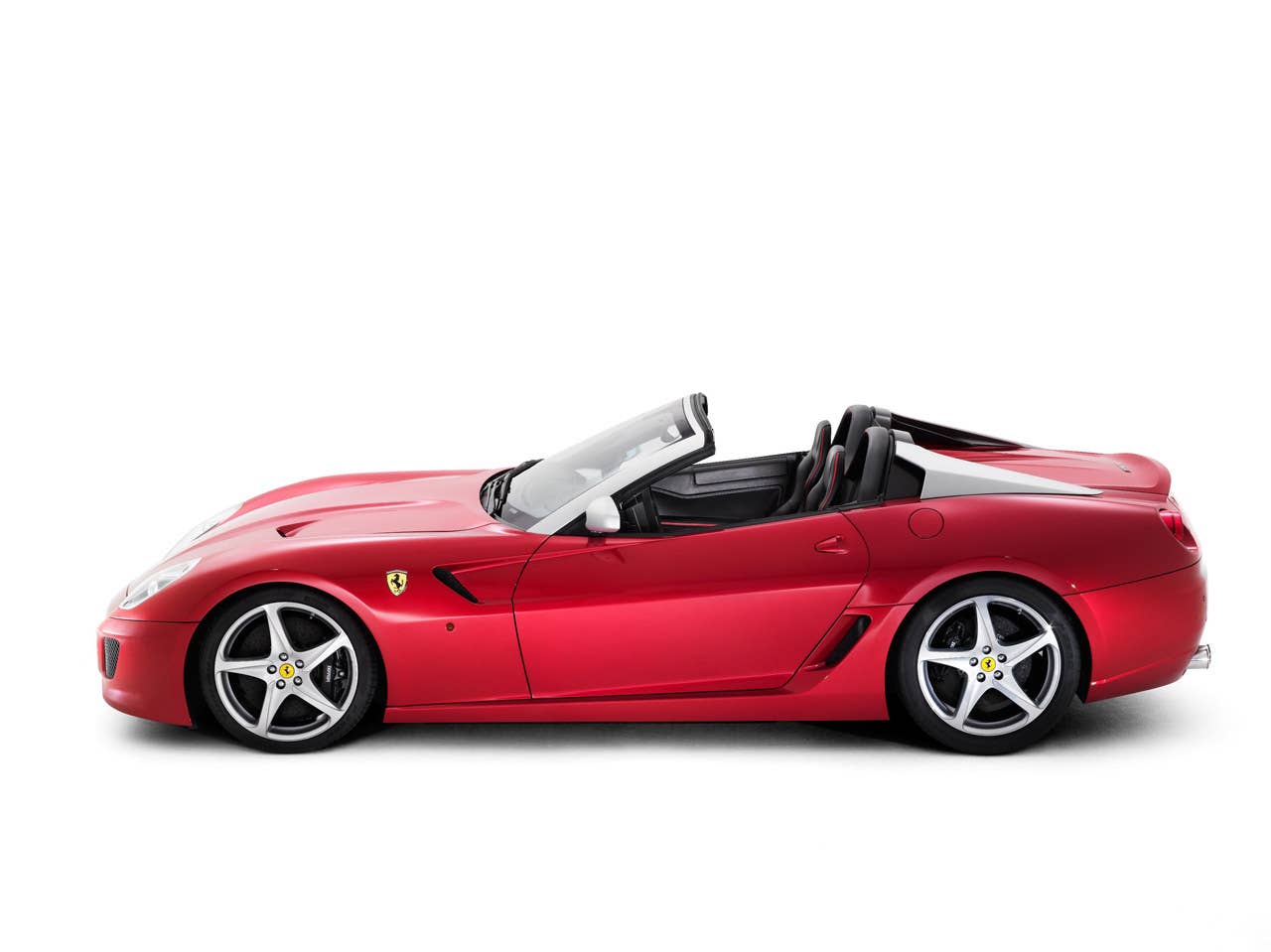 2011 Ferrari SA Aperta profile