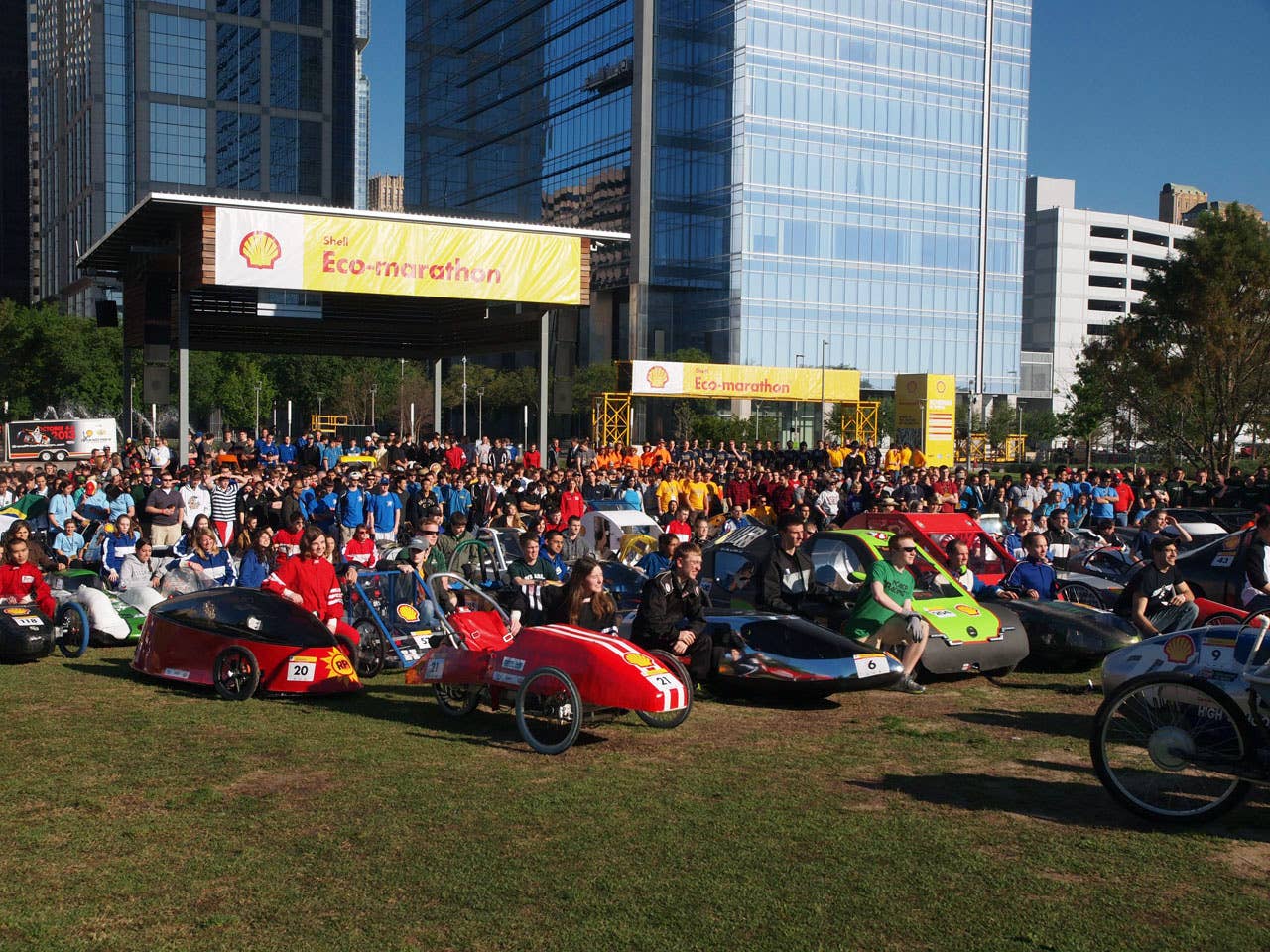 Shell Eco-marathon 2013 Americas: Day 1