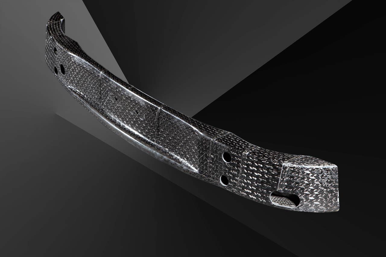 CFRP bumper carrier BMW M6 (06/2010)