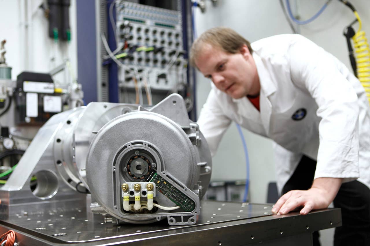 BMW Group Development Electric Drivetrain: Electric Motor (06/2010)