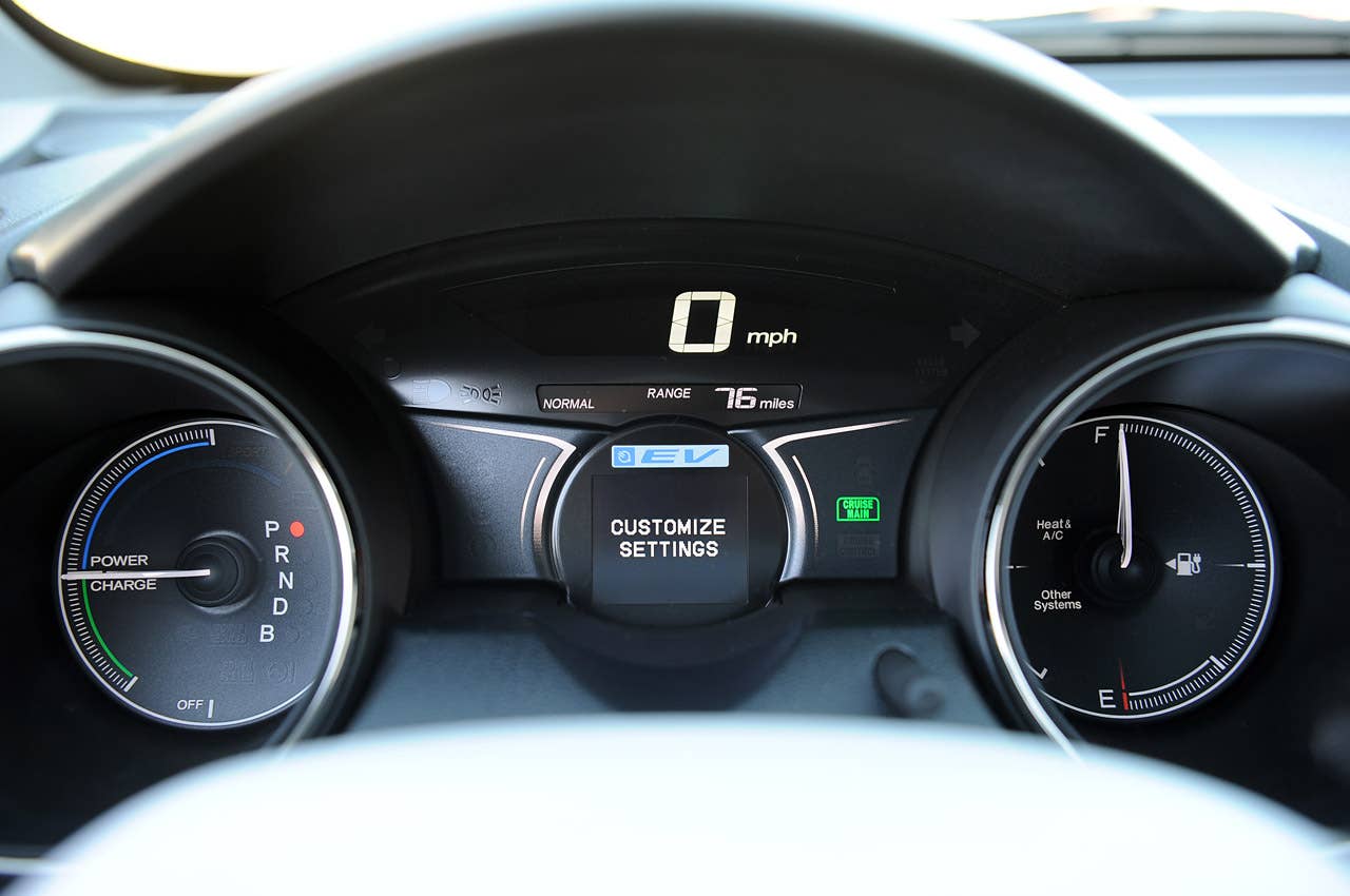 2013 Honda Fit EV gauges
