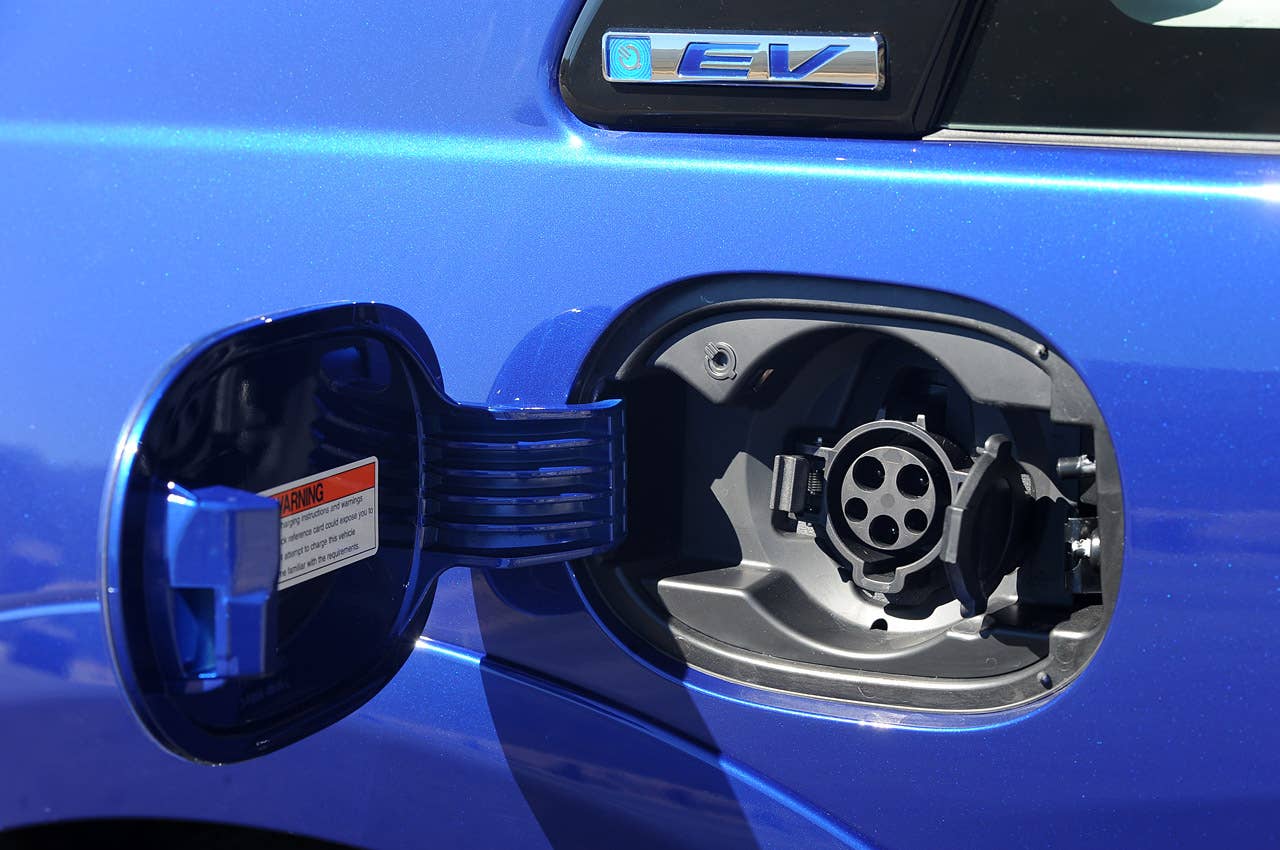 2013 Honda Fit EV charging port