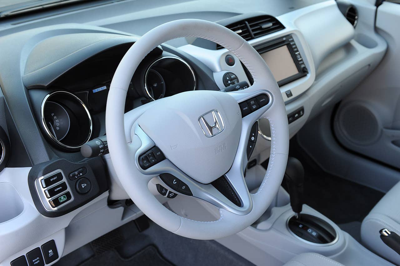 2013 Honda Fit EV steering wheel