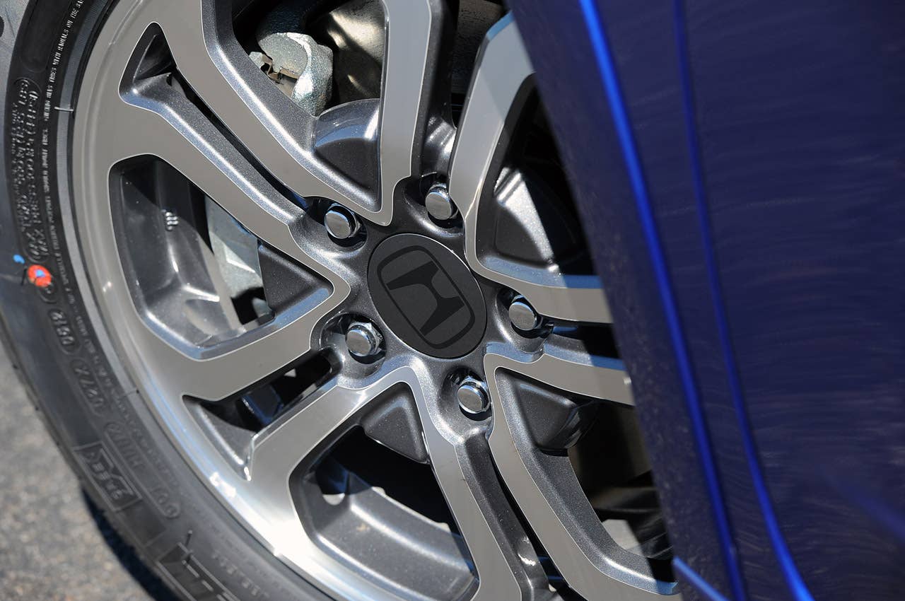 2013 Honda Fit EV wheel