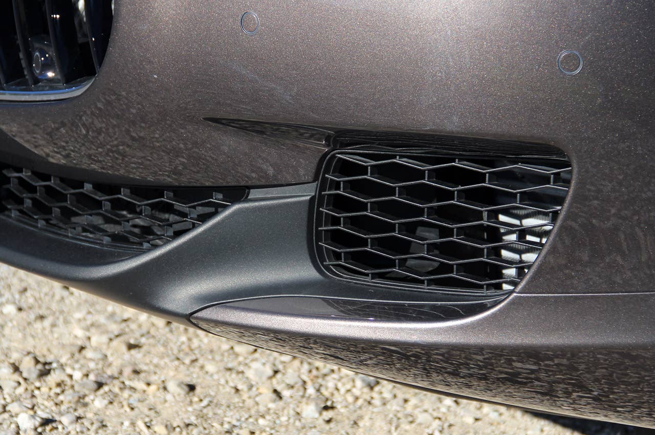 2014 Maserati Quattroporte front fascia