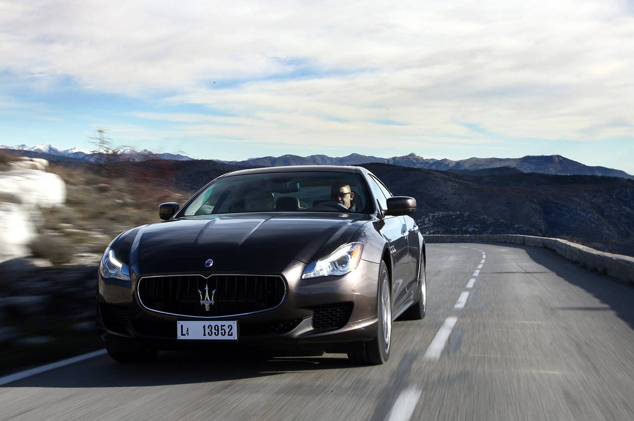 2014 Maserati Quattroporte driving