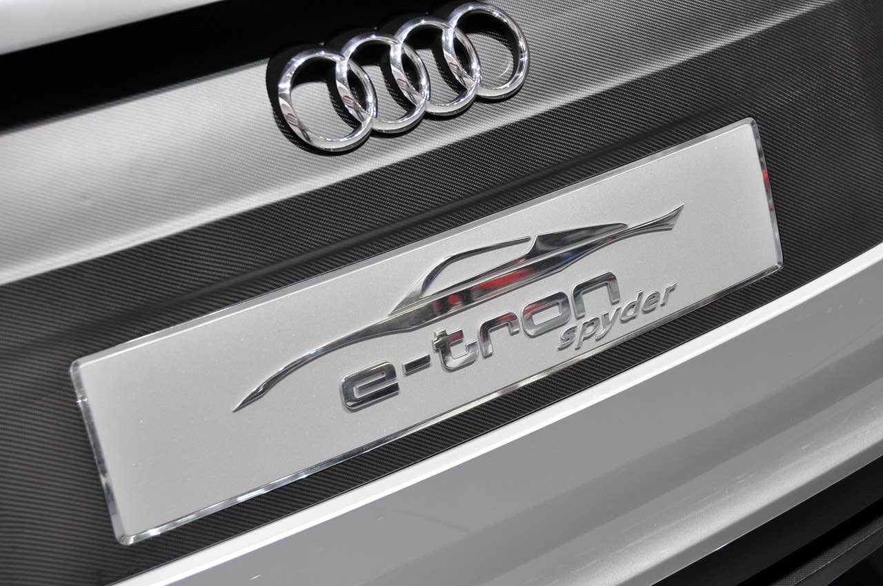 Paris 2010: Audi e-tron Spyder Concept