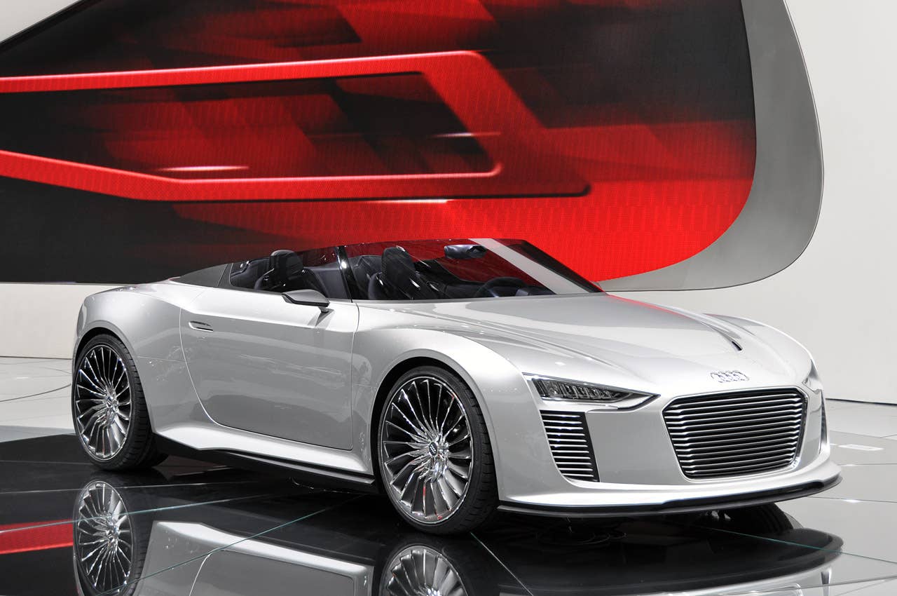 Paris 2010: Audi e-tron Spyder Concept