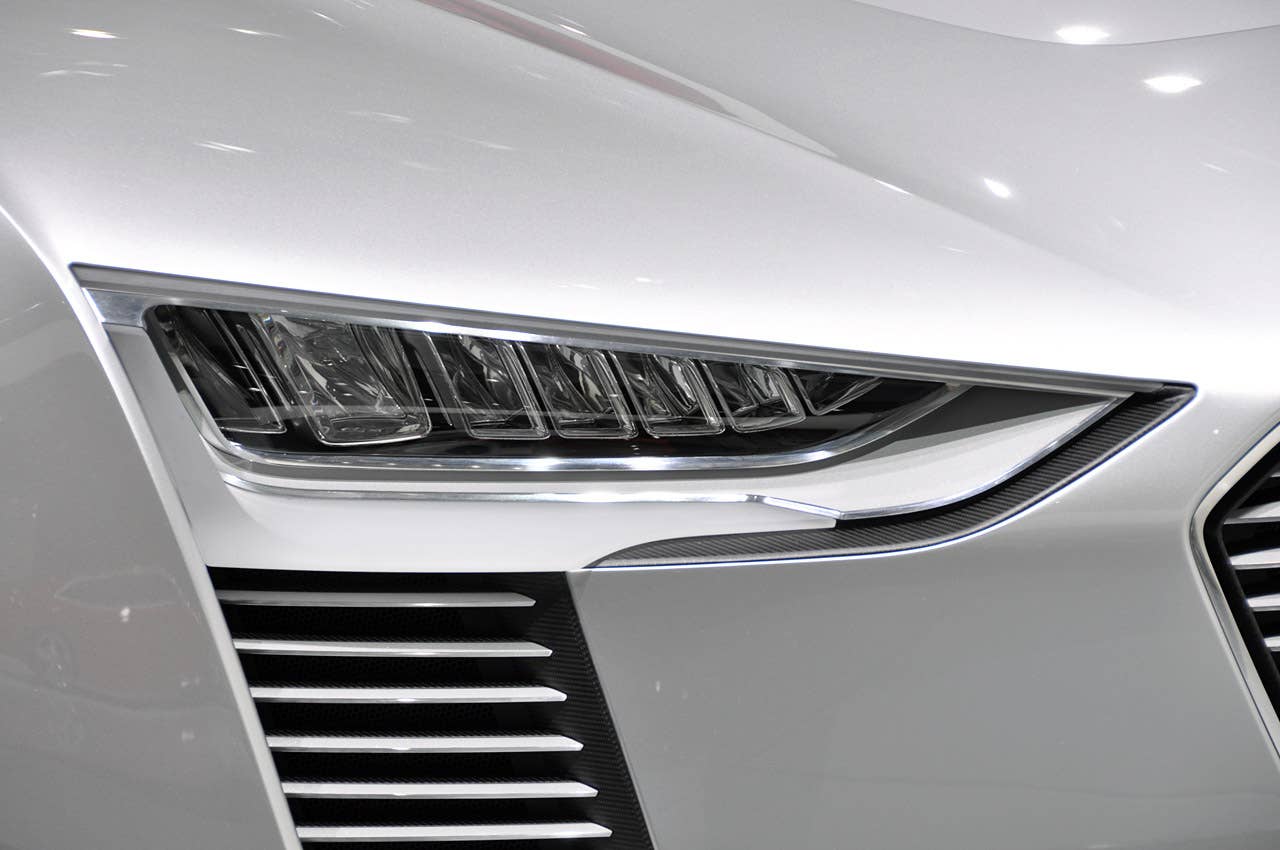 Paris 2010: Audi e-tron Spyder Concept