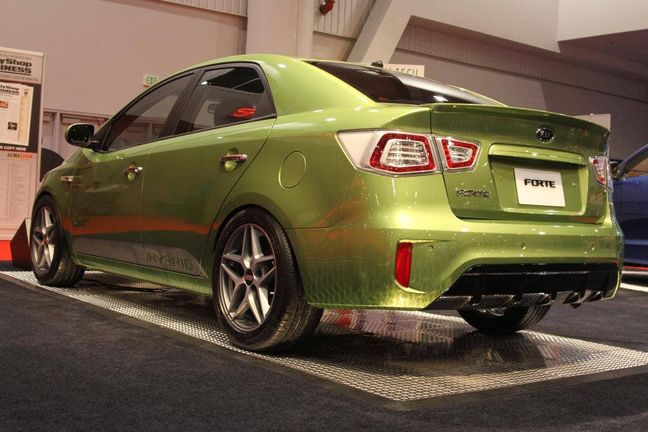 SEMA 2010: Kia Forte Hybrid Concept