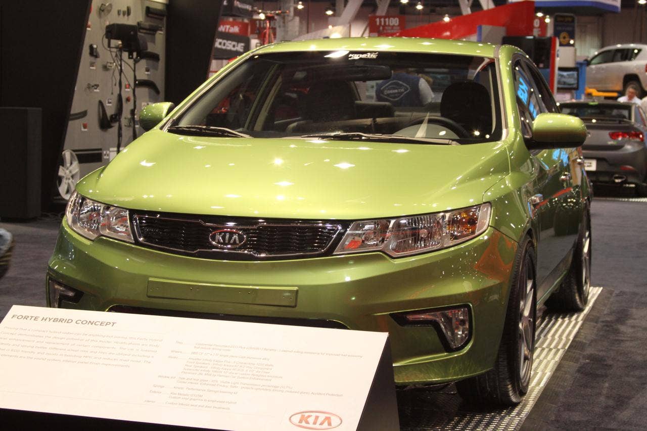 SEMA 2010: Kia Forte Hybrid Concept