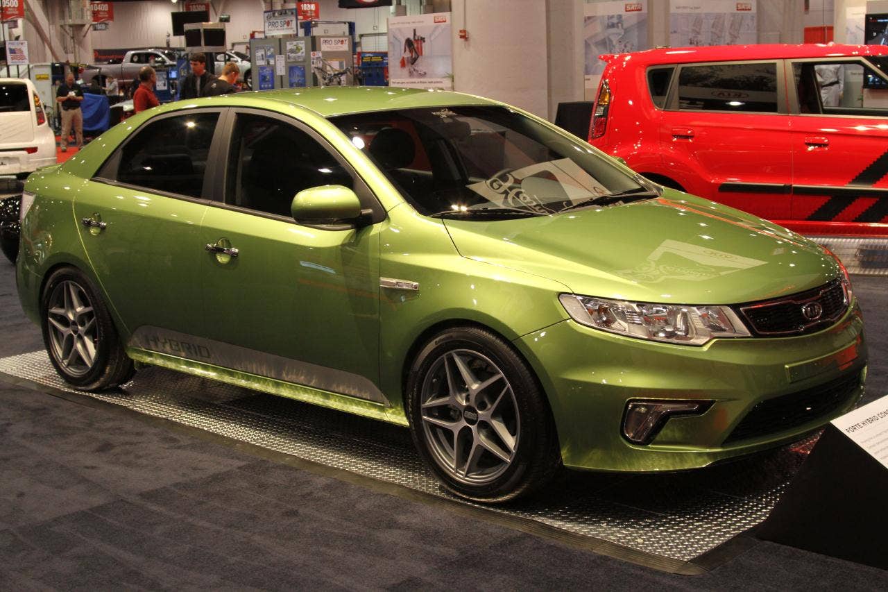 SEMA 2010: Kia Forte Hybrid Concept