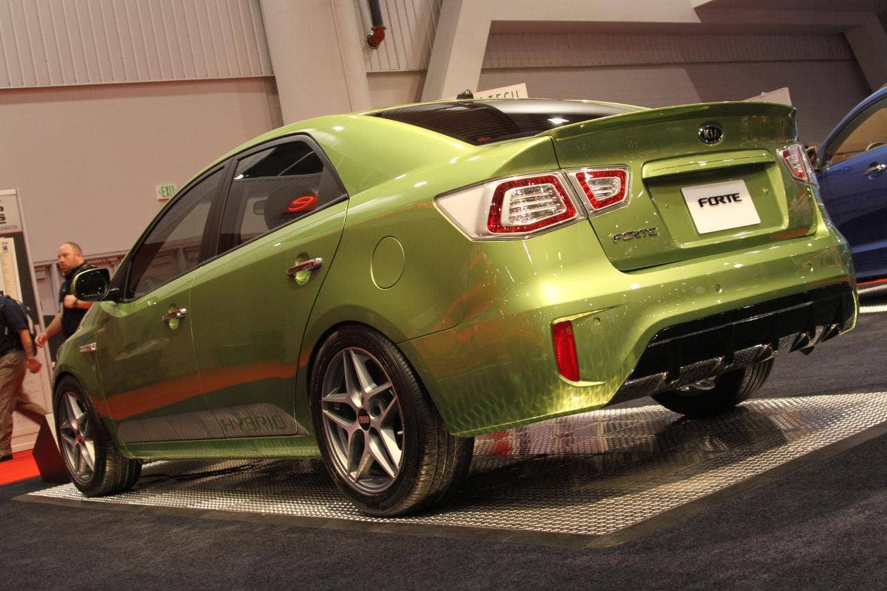 SEMA 2010: Kia Forte Hybrid Concept