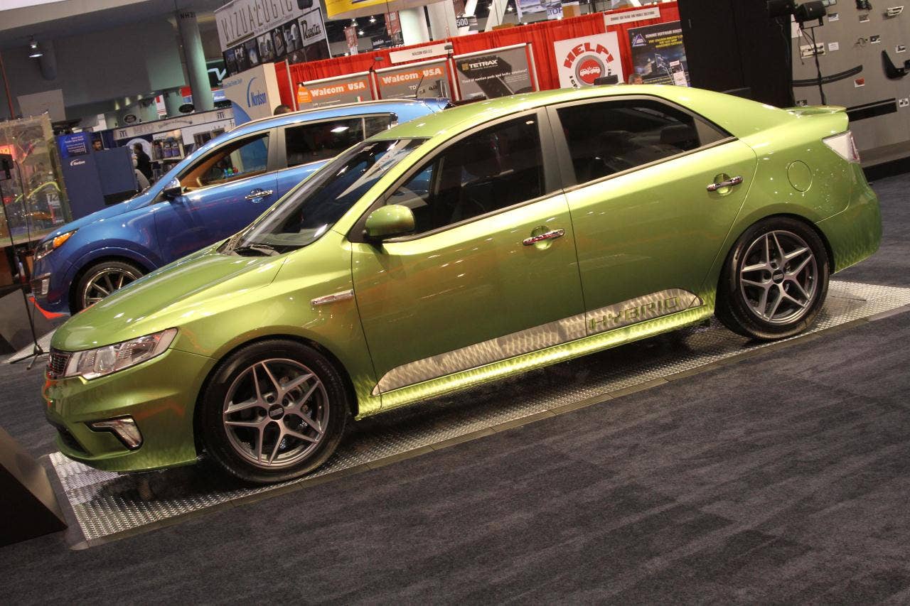 SEMA 2010: Kia Forte Hybrid Concept