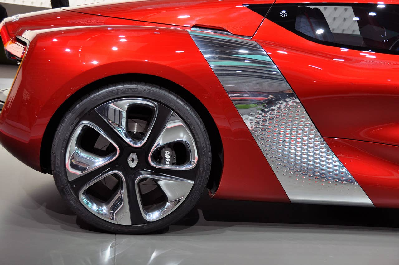 Paris 2010: Renault Dezir Concept