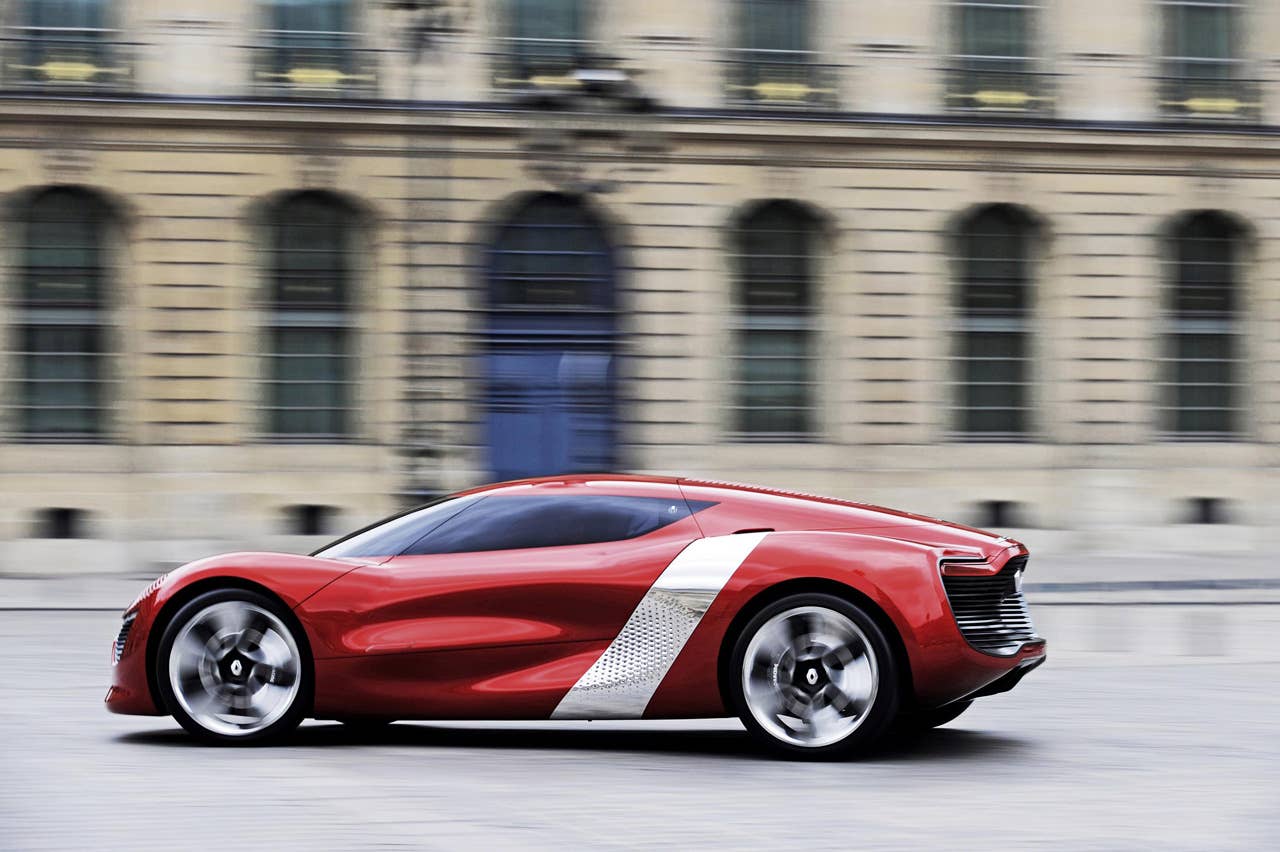 Renault Dezir Concept driving