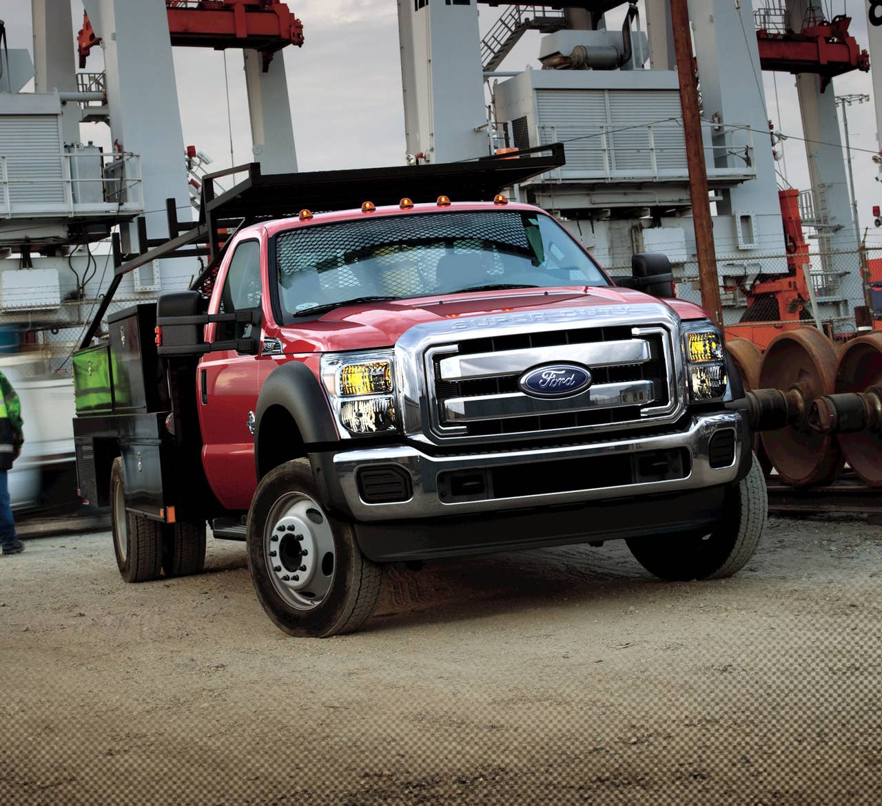 2011 Ford F-450 Super Duty: The 2011 Ford F-Series F-450 Super Duty chassis cab with the new 6.7-liter Power Stroke(R) V-8 turbocharged diesel engine. (2/25/2010)