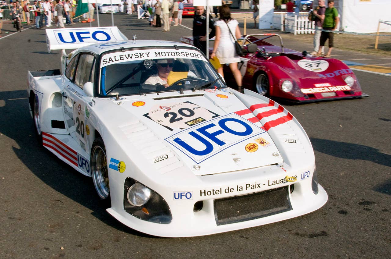 Porsche 935