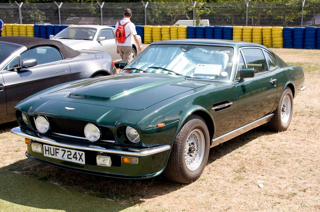 Aston Martin DBS