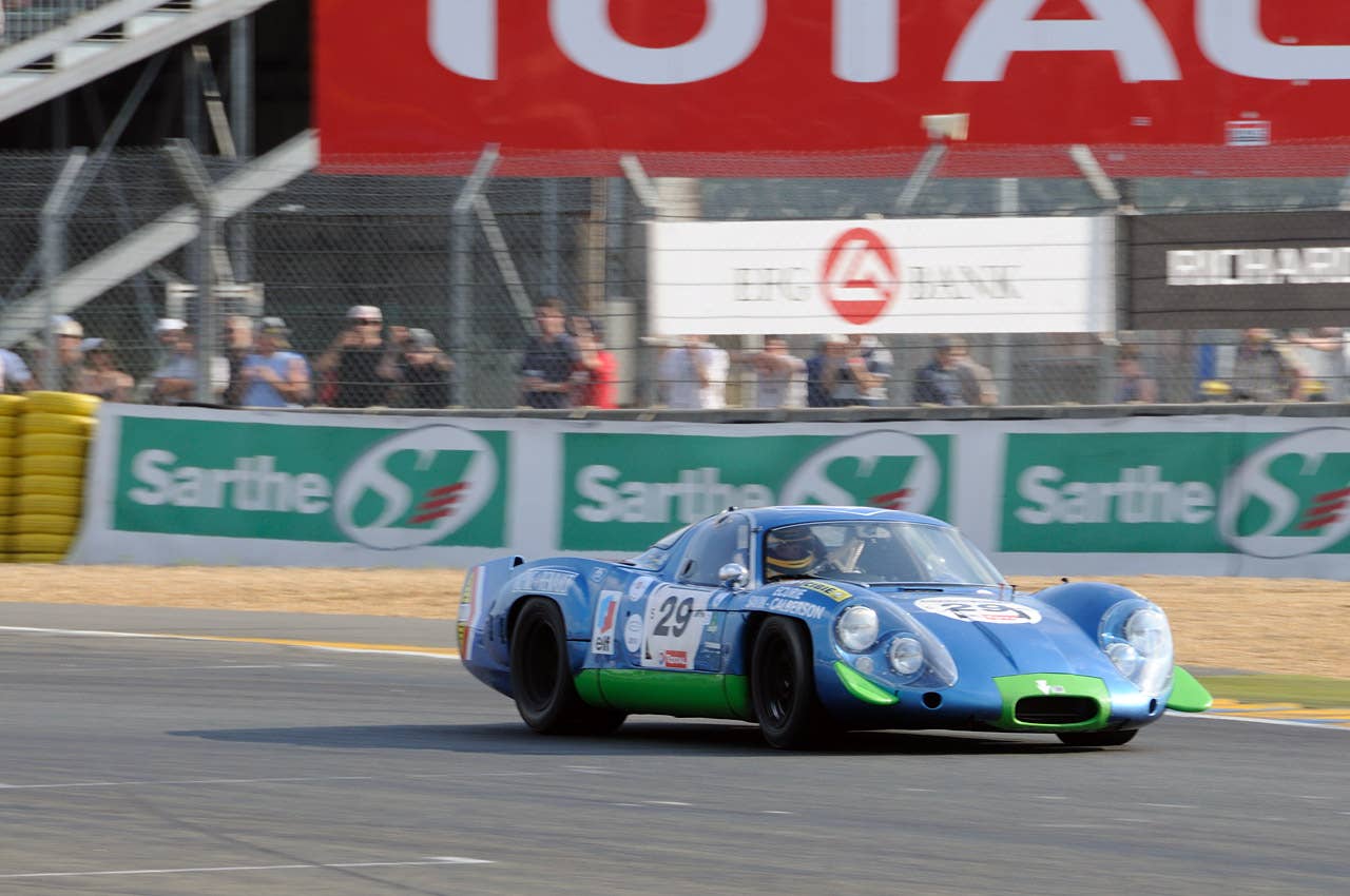 Alpine A220