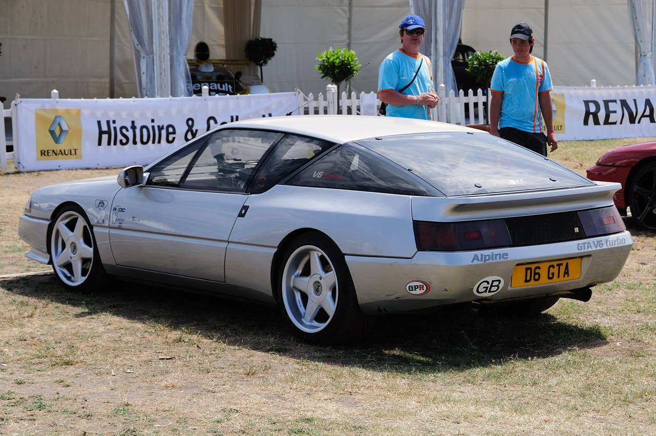 Renault Alpine GTA V6 Turbo