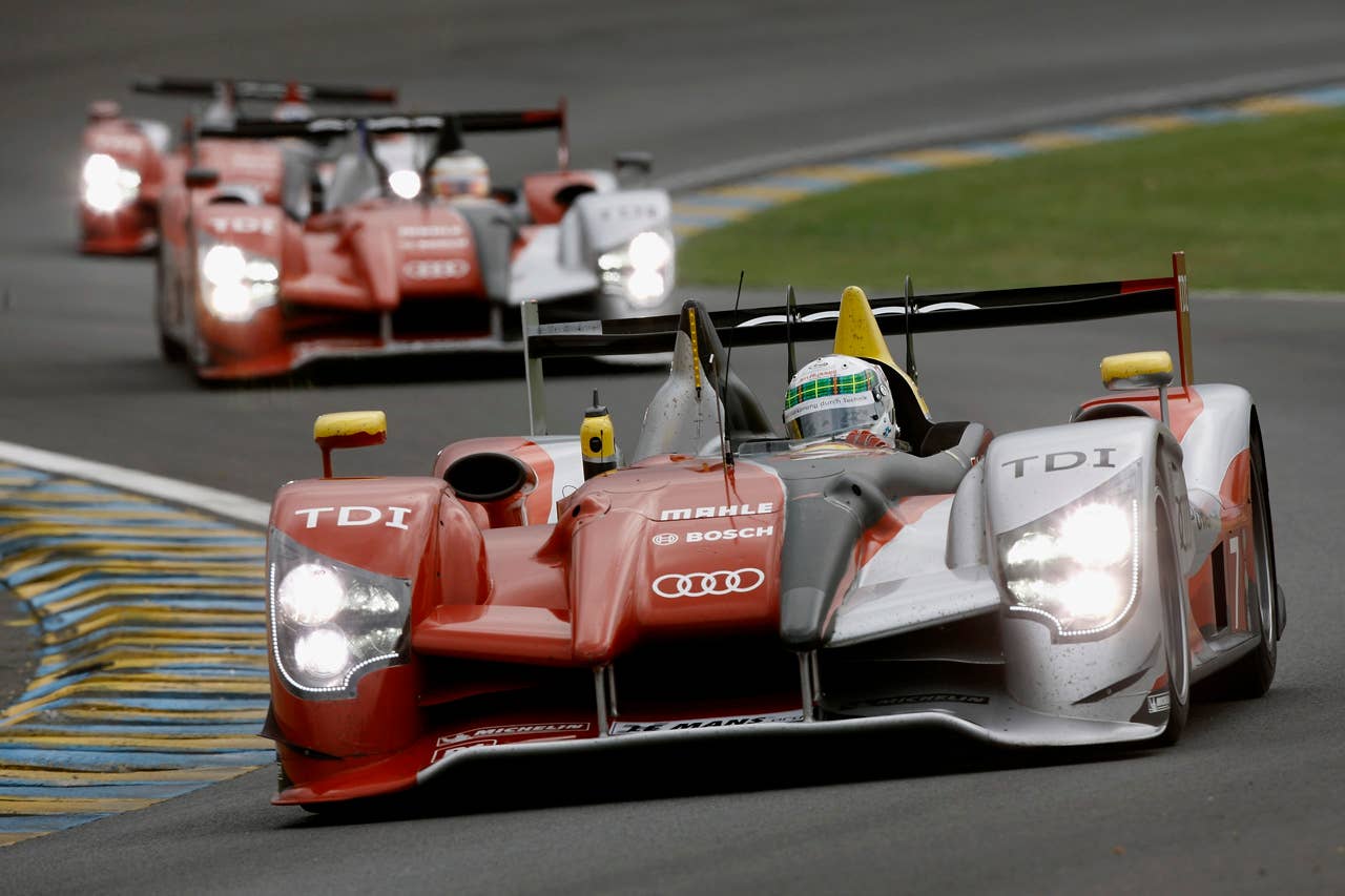 24h Rennen - Le Mans 2010 Allan McNish(GB) Audi R15 TDI #7 (Audi Sport Team Joest)