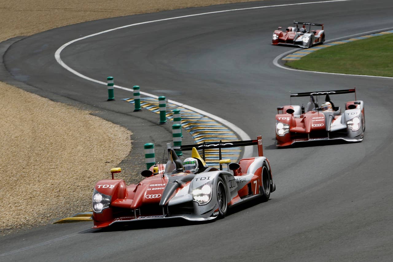 24h Rennen - Le Mans 2010 Allan McNish(GB) Audi R15 TDI #7 (Audi Sport Team Joest)