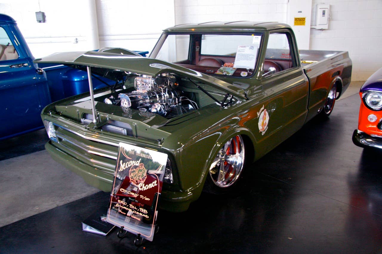 '67 Chevy C-10 army pickup