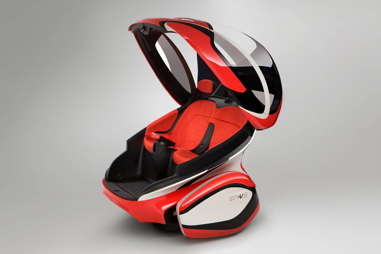 EN-V, which is short for Electric Networked-Vehicle, maintains the core principle of personal mobility - freedom - while helping remove the motor vehicle from the environmental debate and redefining design leadership. EN-V is a two-seat electric vehicle that was designed to alleviate concerns surrounding traffic congestion, parking availability, air quality and affordability for tomorrow's cities. The Jiao (Pride) model (pictured) was unveiled today in Shanghai alongside Xiao (Laugh) and Maio (Magic). They represent three different characteristics which emphasize that future transportation can be fun. X10CO_SV009 (03/24/2010)