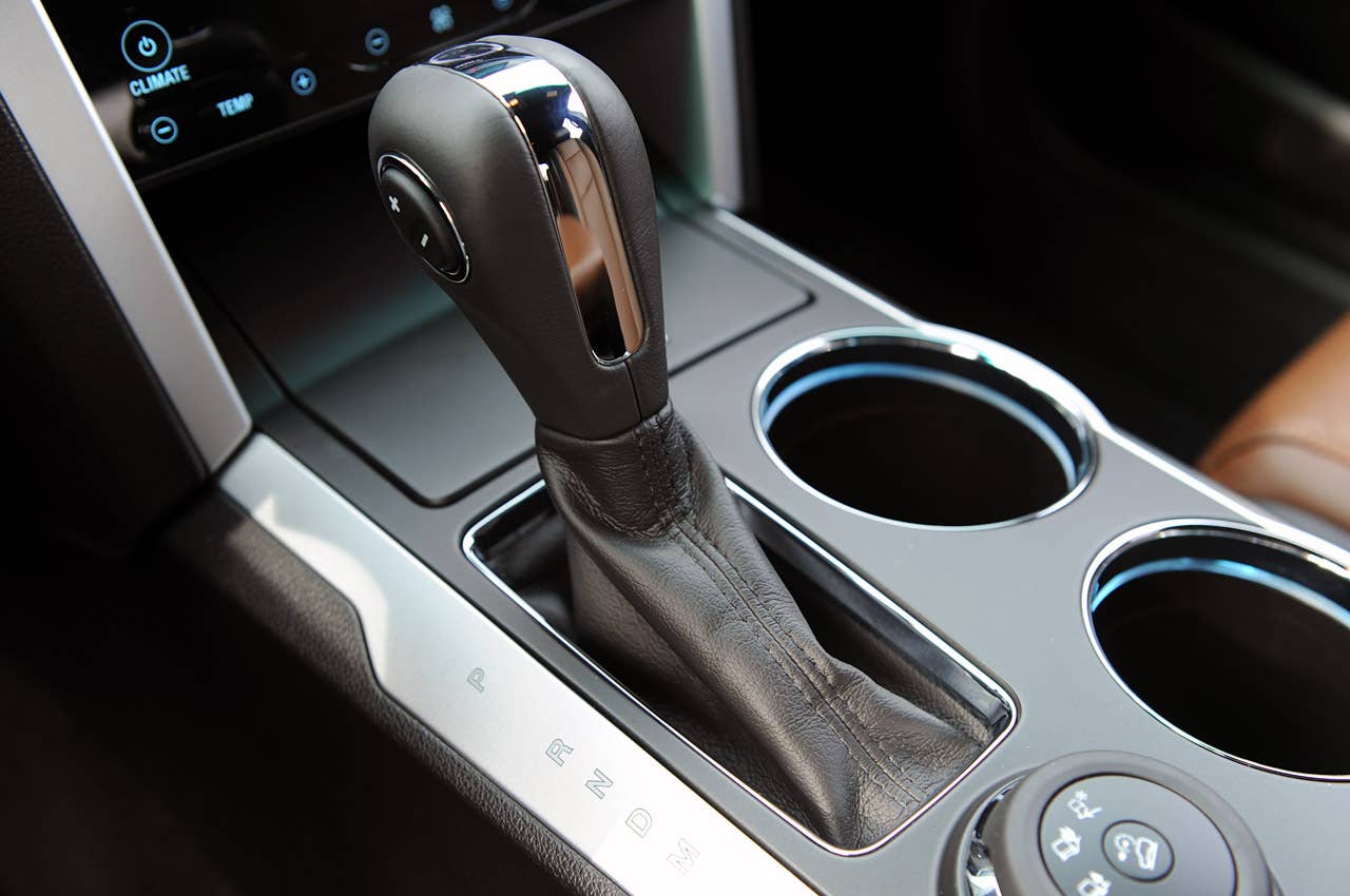 2011 Ford Explorer shifter