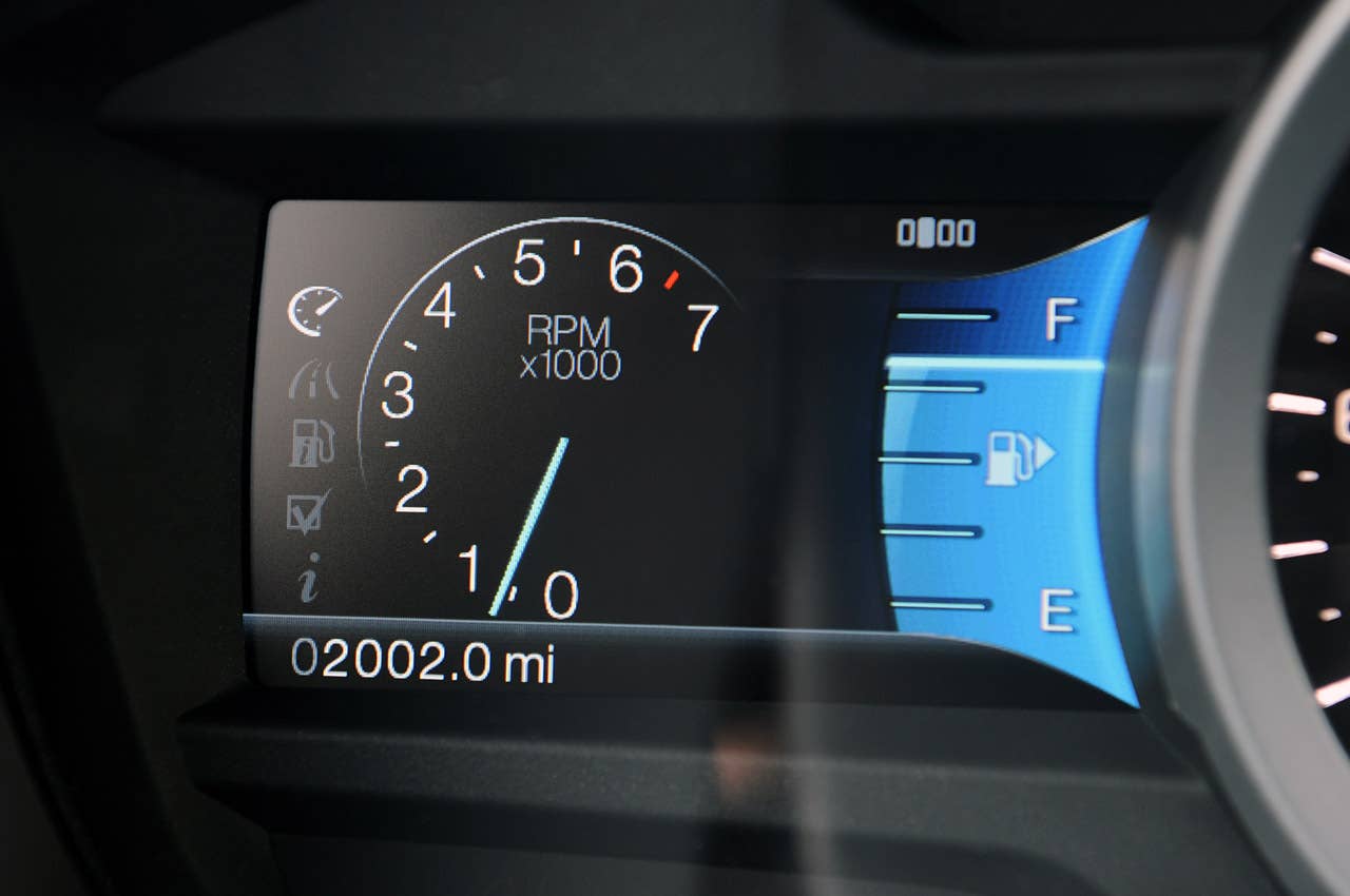 2011 Ford Explorer tachometer and fuel gauge