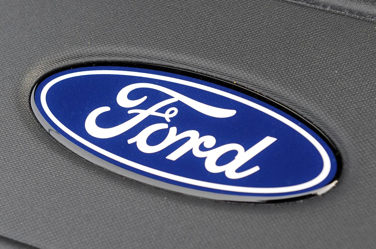 2011 Ford Explorer logo
