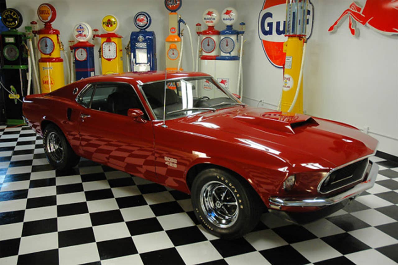1969 Ford Mustang Boss 429 front side