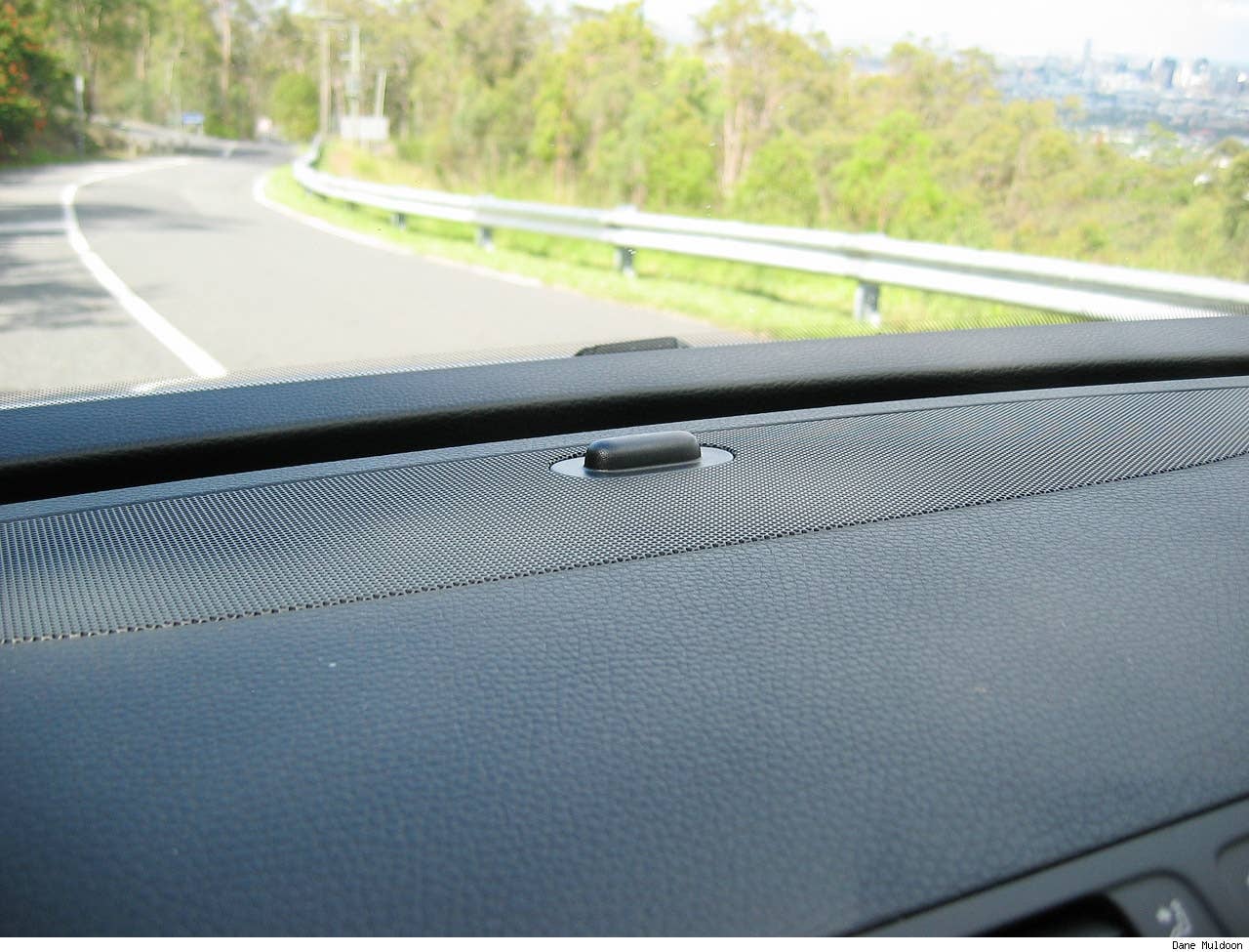 Automatic rain sensor works as advertised and makes wet weather driving just that little bit easier
