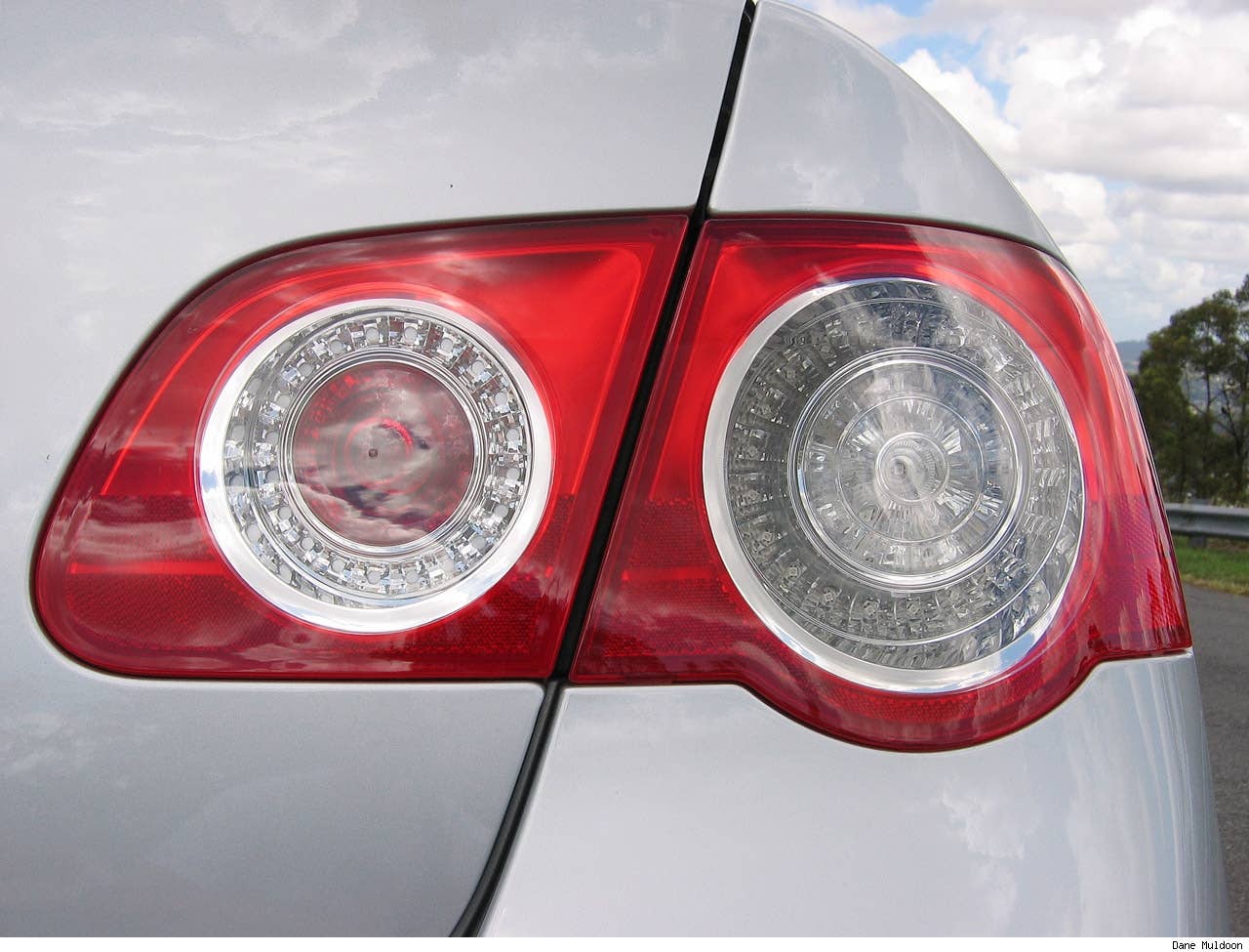 Right, rear lights - no reversing light on this side