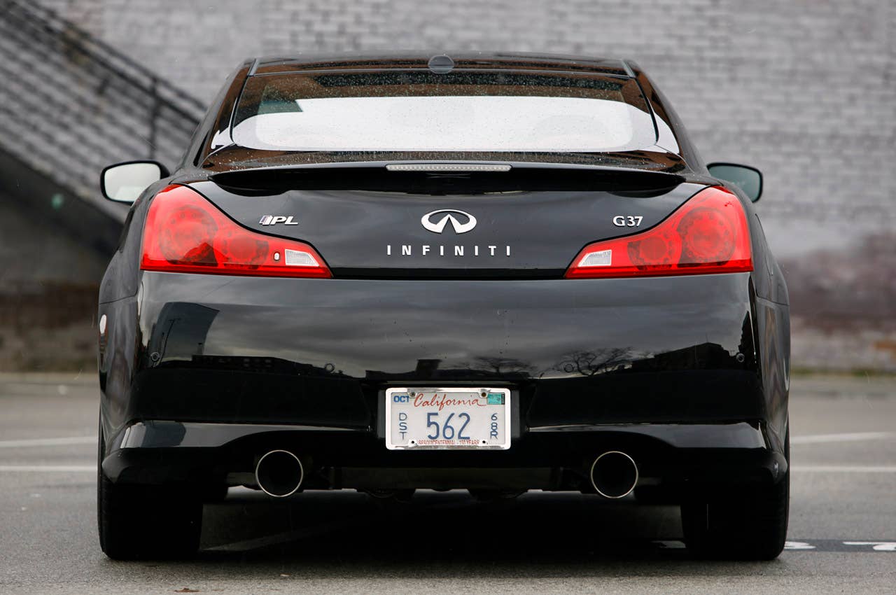 2012 Infiniti G37 IPL rear view